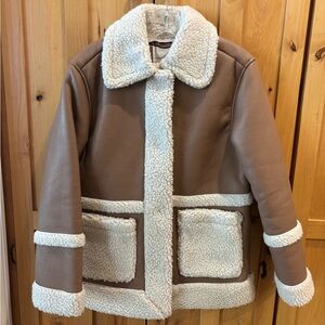 Like New Avec Les Filles Coat